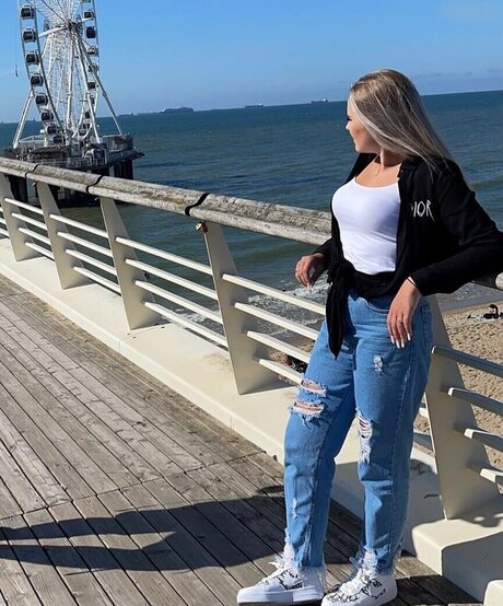 Nagie wyciekłe zdjęcie OnlyFans od Wollnys