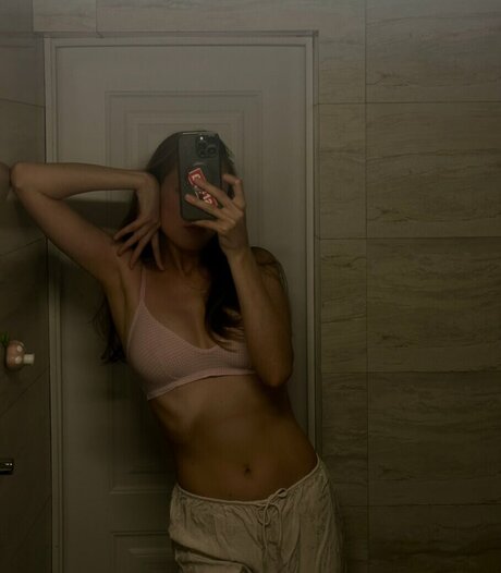Nagie wyciekłe zdjęcie OnlyFans od Yapishukino