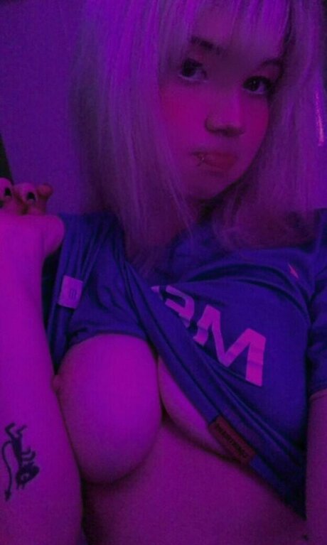 Ghosztgirl