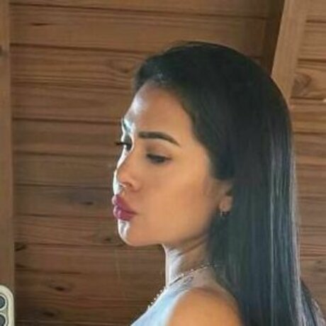 Negra Loly
