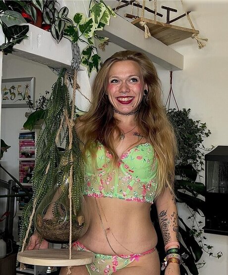 Vannyflowerchild
