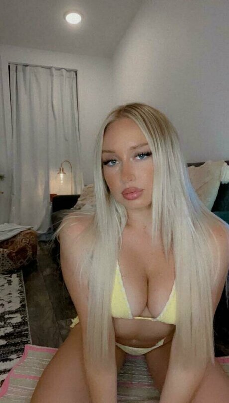 Nagie wyciekłe zdjęcie OnlyFans od Alissa Hale