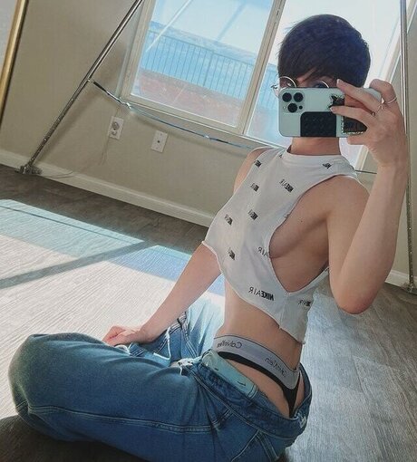 Nagie wyciekłe zdjęcie OnlyFans od Imitationtina