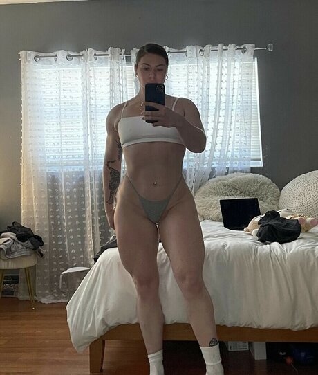 Nicolecarluccii