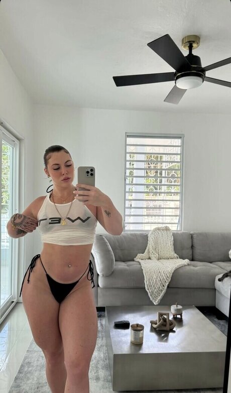 Nicolecarluccii