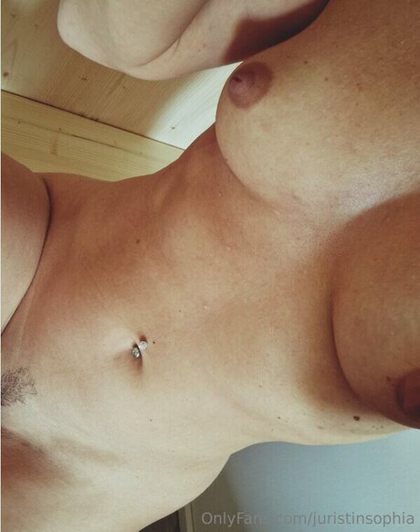 Nagie wyciekłe zdjęcie OnlyFans od Juristin Sophia