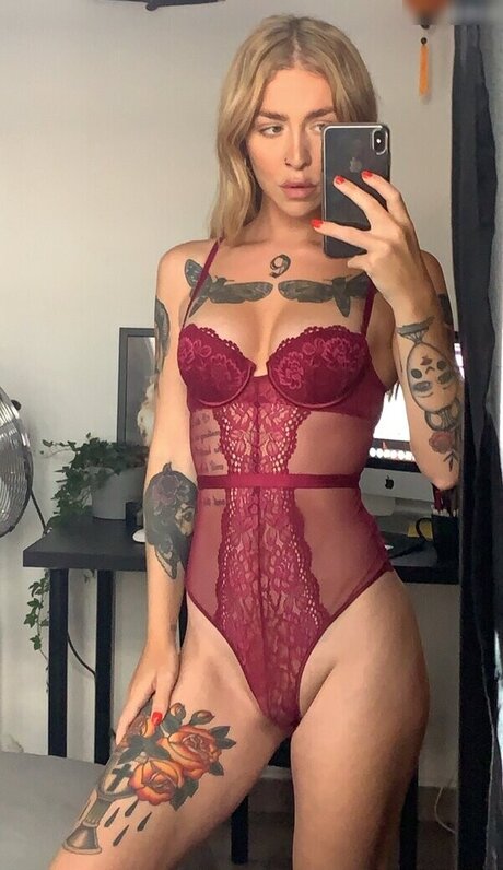 TS Angel (yesangelgirl)