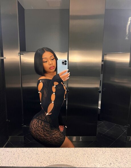 Nagie wyciekłe zdjęcie OnlyFans od Almondxmilk