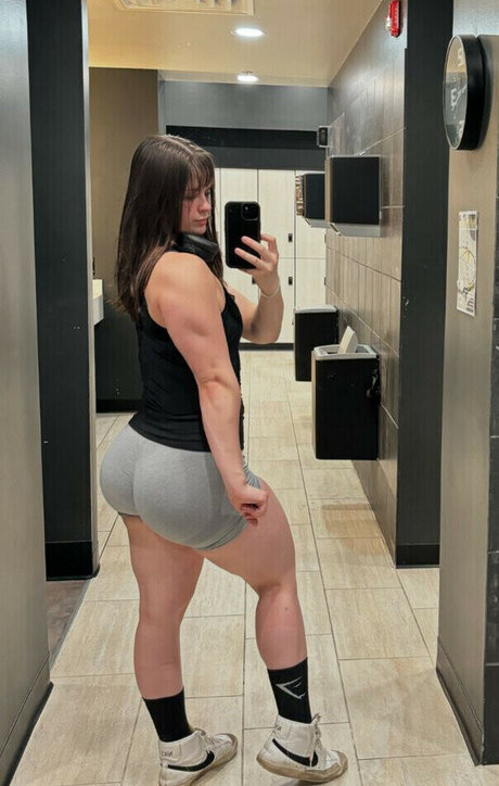 Nagie wyciekłe zdjęcie OnlyFans od Constantgrowth