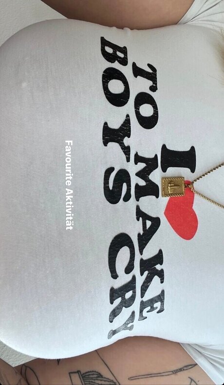 Nagie wyciekłe zdjęcie OnlyFans od Viky Kid