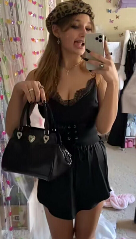 Sara Dobrik