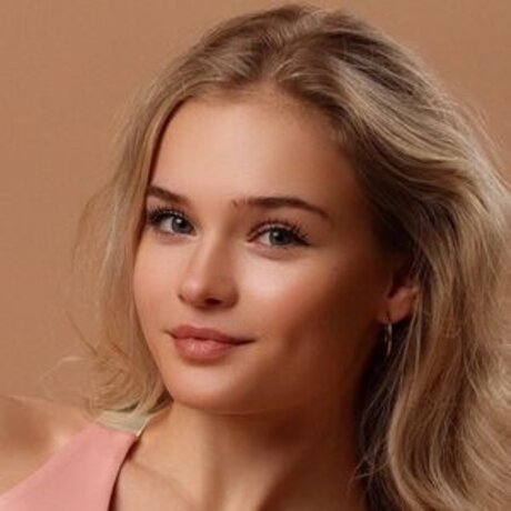 Nagie wyciekłe zdjęcie OnlyFans od Thatsvroni