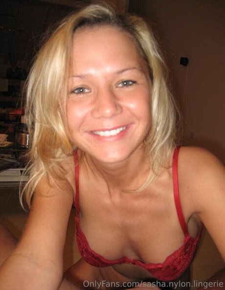 Sasha Nylon Stockings