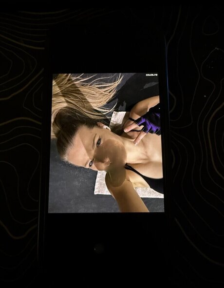Cum Tributes