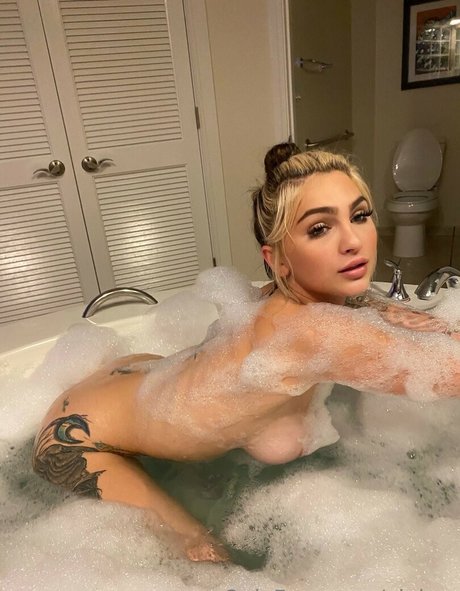 Nagie wyciekłe zdjęcie OnlyFans od Vipkay