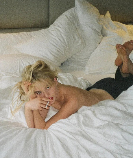 Nagie wyciekłe zdjęcie OnlyFans od Emily Alyn Lind