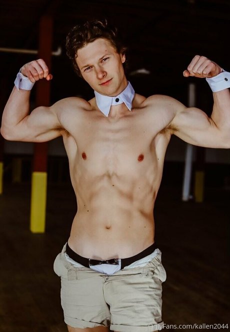Nagie wyciekłe zdjęcie OnlyFans od Kallen2044