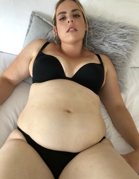 Nagie wyciekłe zdjęcie OnlyFans od Eatee