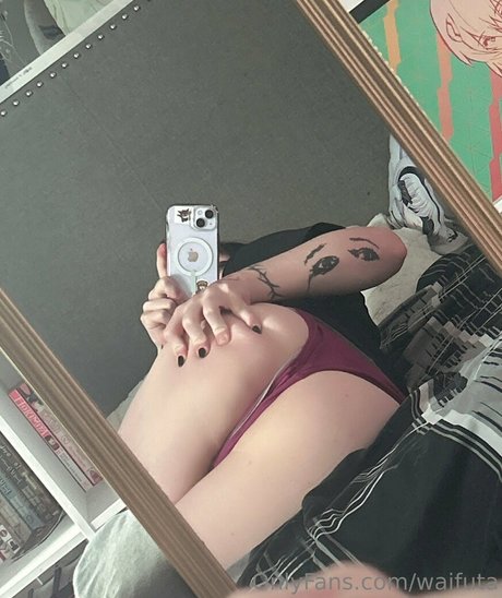 Nagie wyciekłe zdjęcie OnlyFans od Waifuta