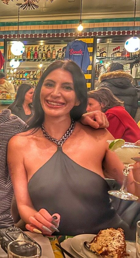 Nagie wyciekłe zdjęcie OnlyFans od Ariana Basseri
