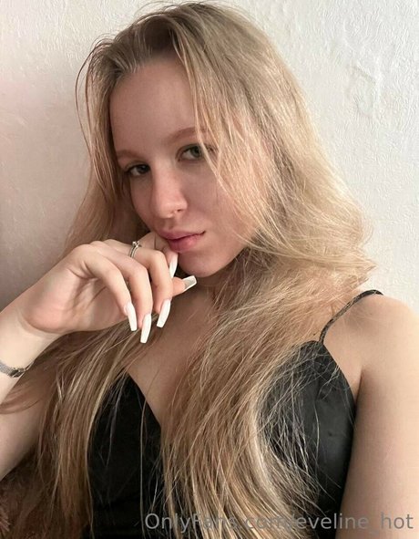 Nagie wyciekłe zdjęcie OnlyFans od Evelinehot