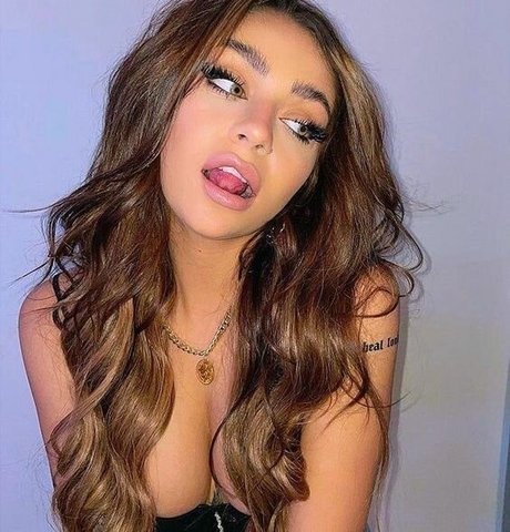 Nagie wyciekłe zdjęcie OnlyFans od Andrea Russett