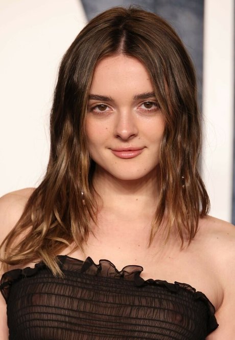 Charlotte Lawrence