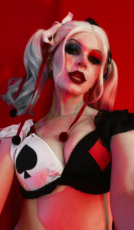 Nagie wyciekłe zdjęcie OnlyFans od Lawlietigerpony