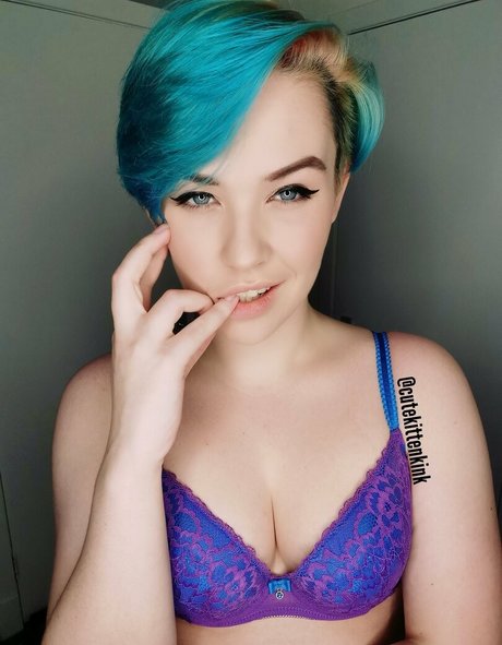 Nagie wyciekłe zdjęcie OnlyFans od Cutekatkinklite