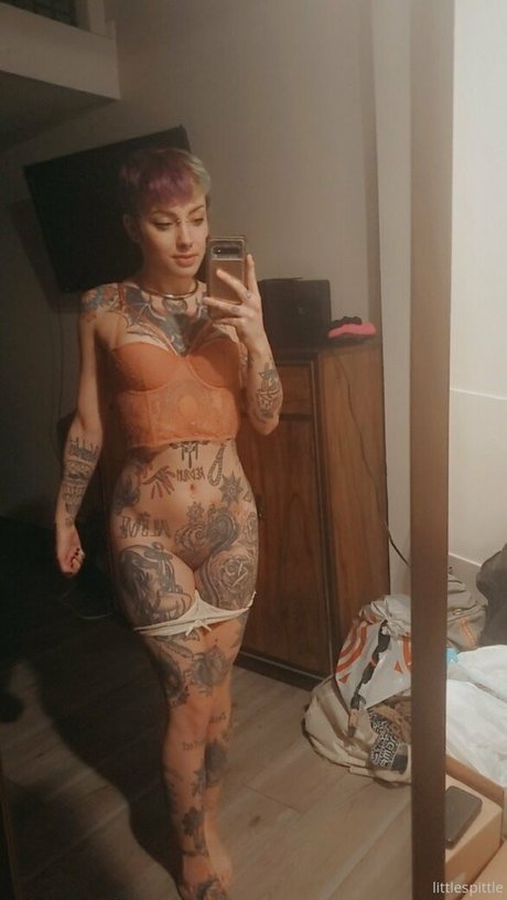 Nagie wyciekłe zdjęcie OnlyFans od Littlespittle