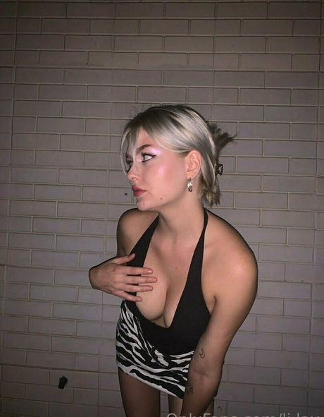 Nagie wyciekłe zdjęcie OnlyFans od Lilaxshy