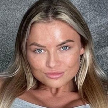 Nagie wyciekłe zdjęcie OnlyFans od Bella Cox