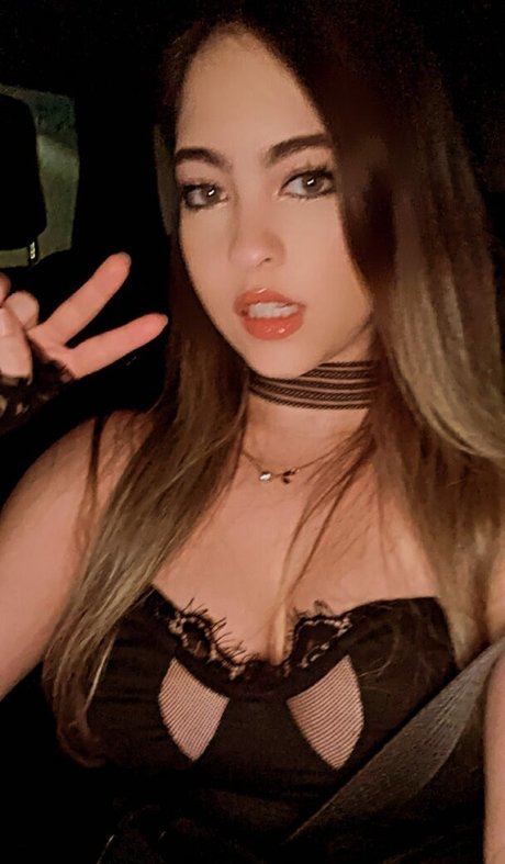 Nagie wyciekłe zdjęcie OnlyFans od Hilenna