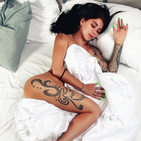 Nagie wyciekłe zdjęcie OnlyFans od Lilly
