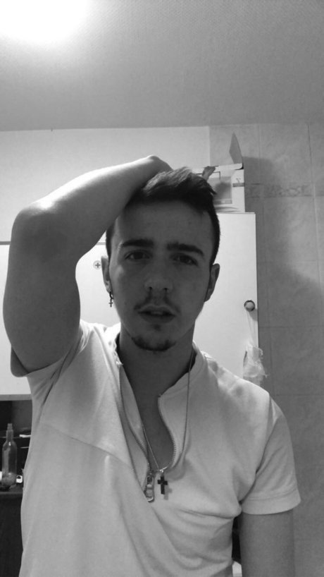 Nagie wyciekłe zdjęcie OnlyFans od Julianfara77
