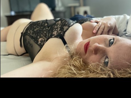 Nagie wyciekłe zdjęcie OnlyFans od Lynee