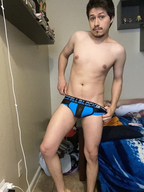 Nagie wyciekłe zdjęcie OnlyFans od Luisinundies