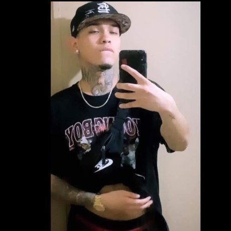 Nagie wyciekłe zdjęcie OnlyFans od Verspapimario 