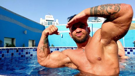Nagie wyciekłe zdjęcie OnlyFans od Marcos