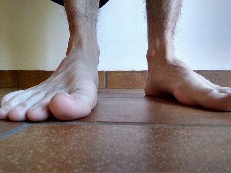 Mens Feet