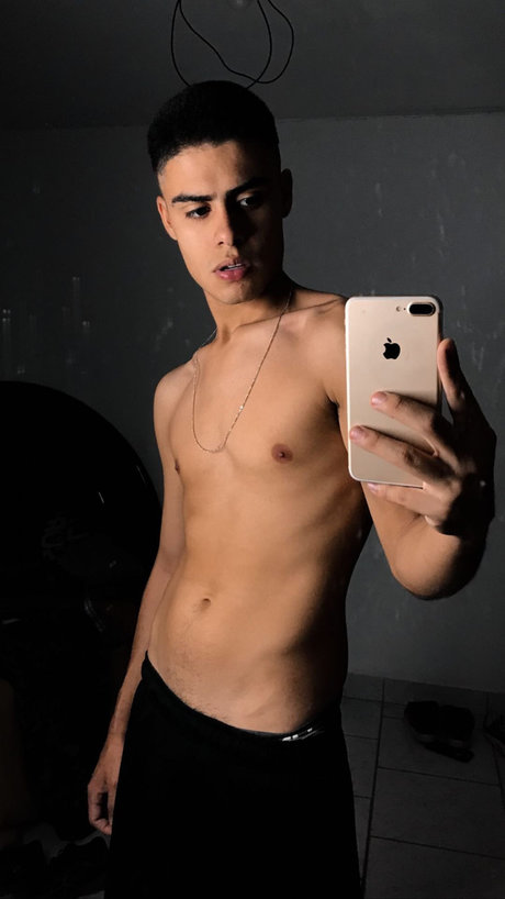 Nagie wyciekłe zdjęcie OnlyFans od Mateus