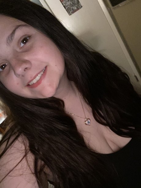 Nagie wyciekłe zdjęcie OnlyFans od Jade Summers