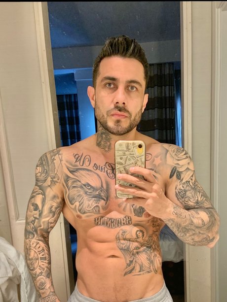 Nagie wyciekłe zdjęcie OnlyFans od Mikeloverfit