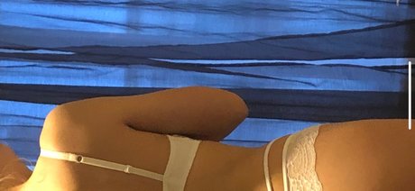 Nagie wyciekłe zdjęcie OnlyFans od Mia Vdmr