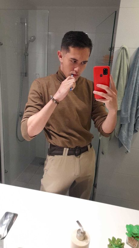 Nagie wyciekłe zdjęcie OnlyFans od Miguel Maya