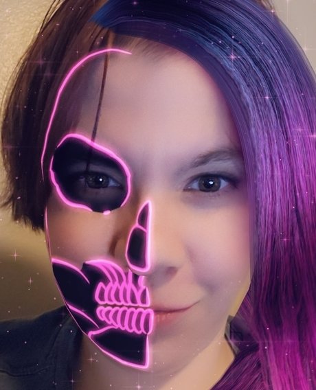 Nagie wyciekłe zdjęcie OnlyFans od Miss Kitty Lynn