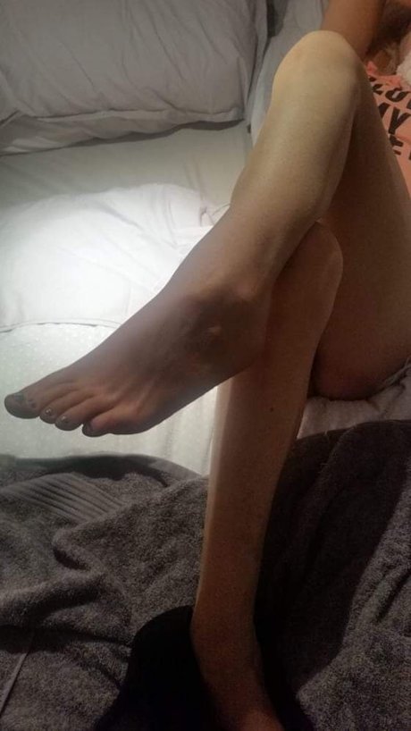 Nagie wyciekłe zdjęcie OnlyFans od Miss Feet Dreams