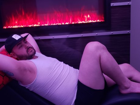 Nagie wyciekłe zdjęcie OnlyFans od Nick