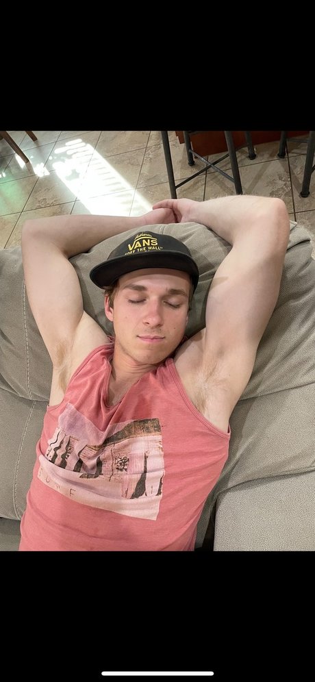 Nagie wyciekłe zdjęcie OnlyFans od J