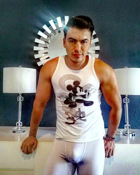 Nagie wyciekłe zdjęcie OnlyFans od Ngel Salas
